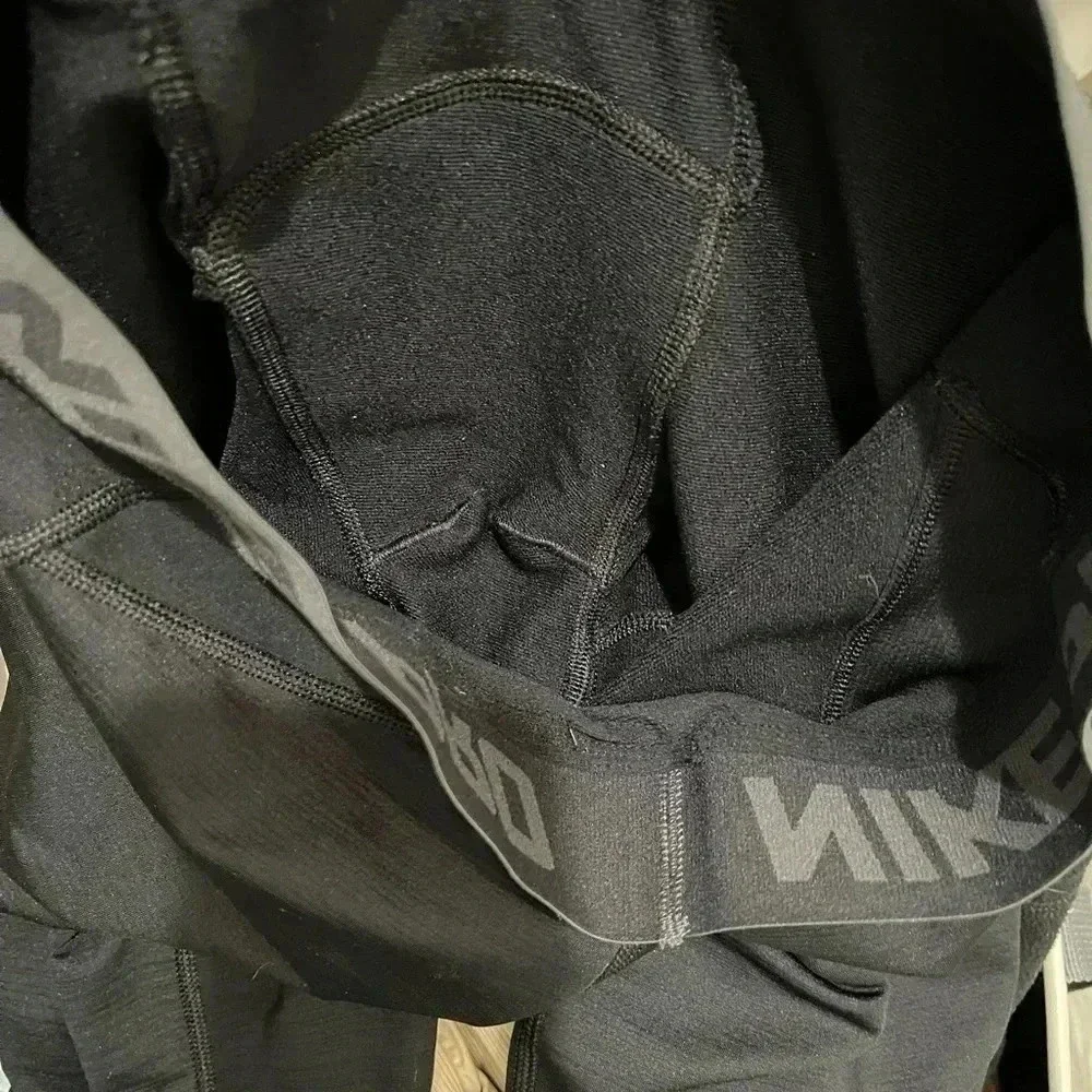Nike pro lined tight base layer